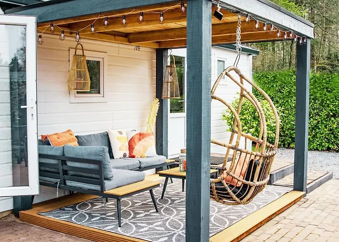 Stayatsas Tiny House Sam In De Bossen Op De Veluwe!